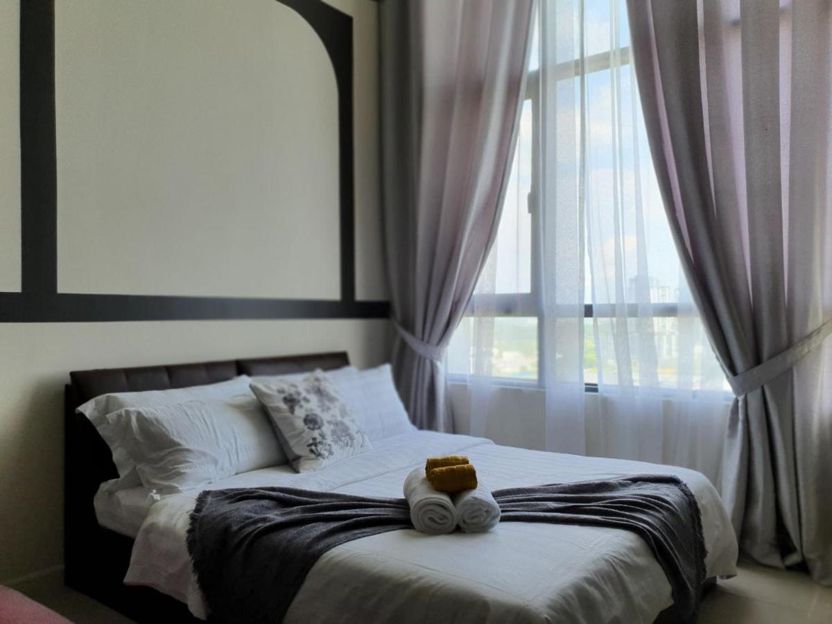 The Perfect Getaway @ Tamarind Suites, Netflix 300Mbps Cyberjaya Bagian luar foto